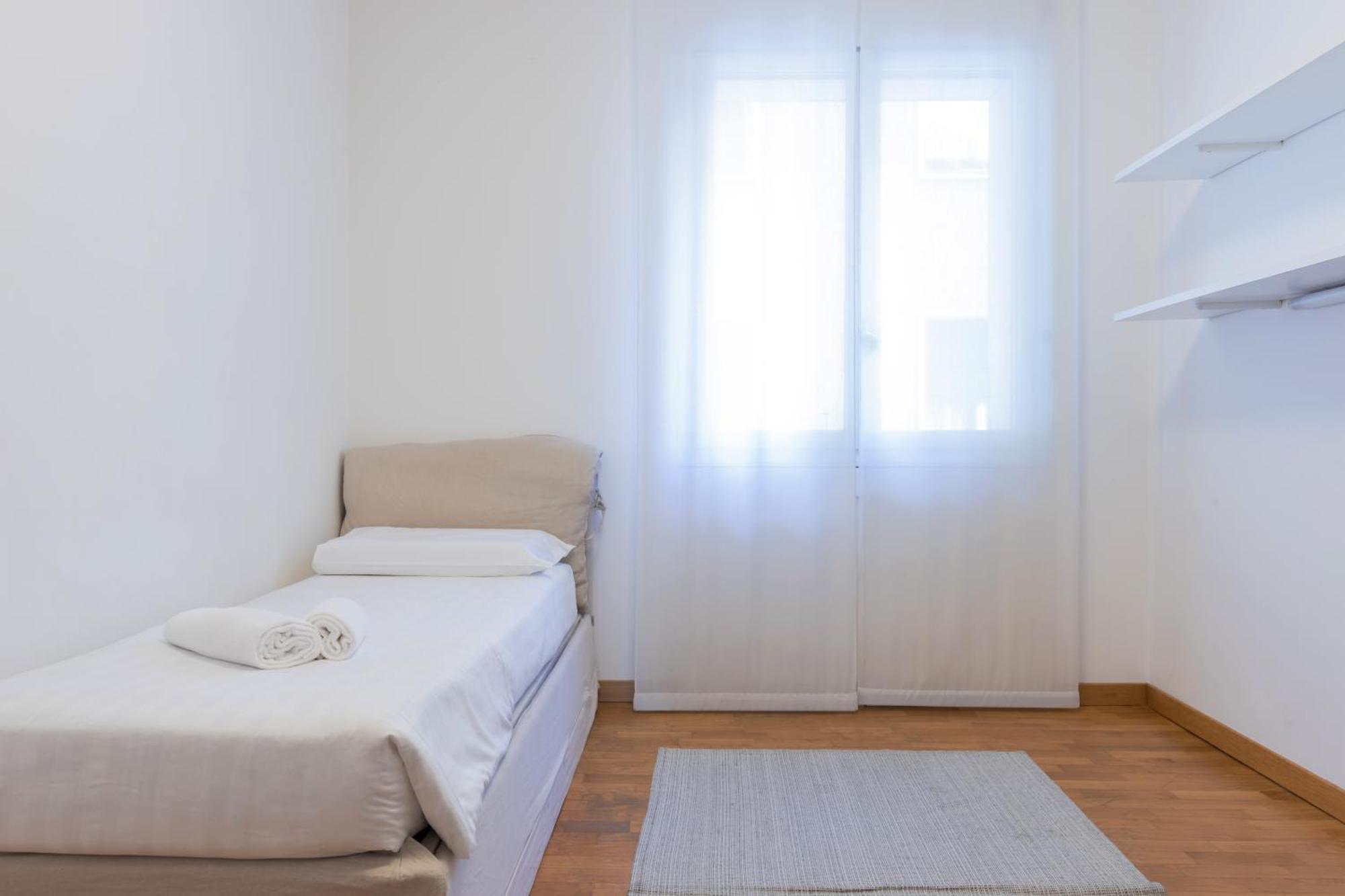Joivy Apartments By The Lake Como Ngoại thất bức ảnh