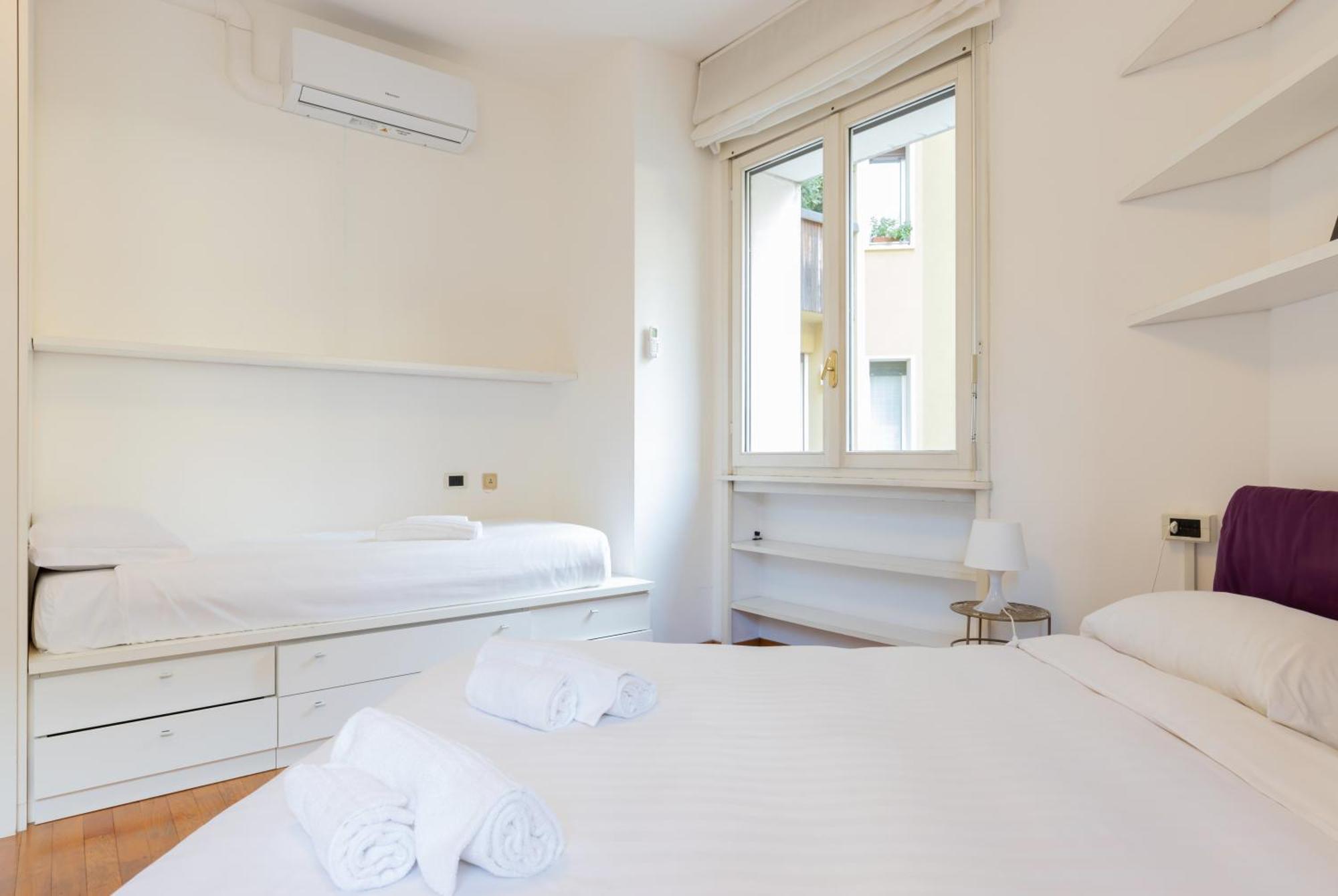 Joivy Apartments By The Lake Como Ngoại thất bức ảnh