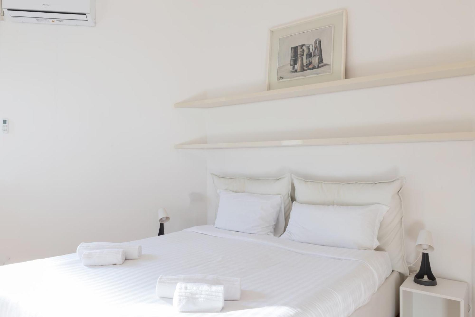 Joivy Apartments By The Lake Como Ngoại thất bức ảnh